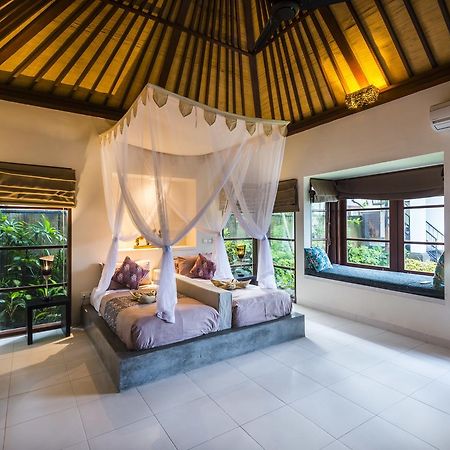 Villa Ayode Selemadeg Exteriér fotografie